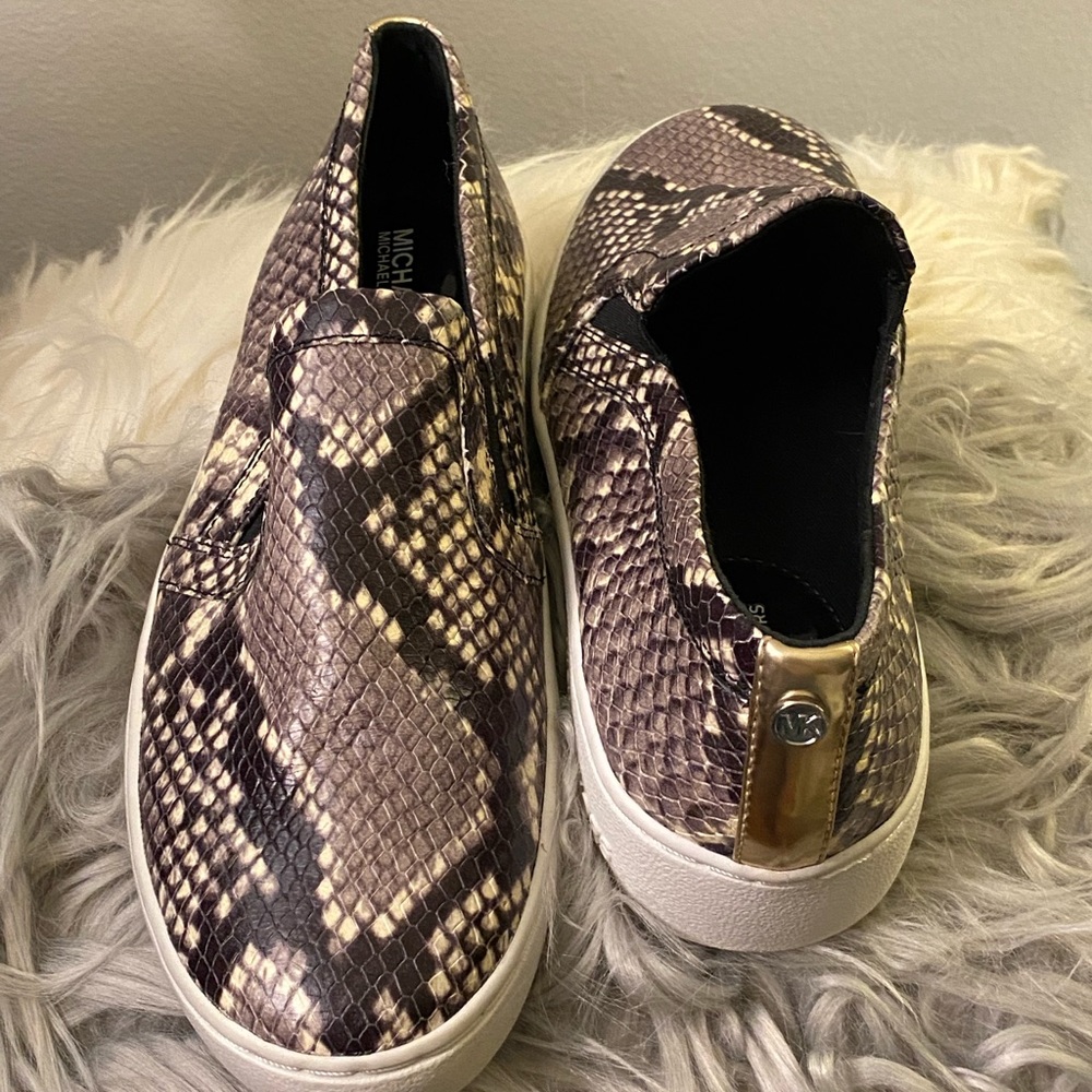 Michael Kors Women's Keaton Sneakers Embossed pyth - Picture 3 of 4